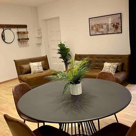 Appartement Proche Gare Neuf, Ambiance Highland Valence  Dış mekan fotoğraf